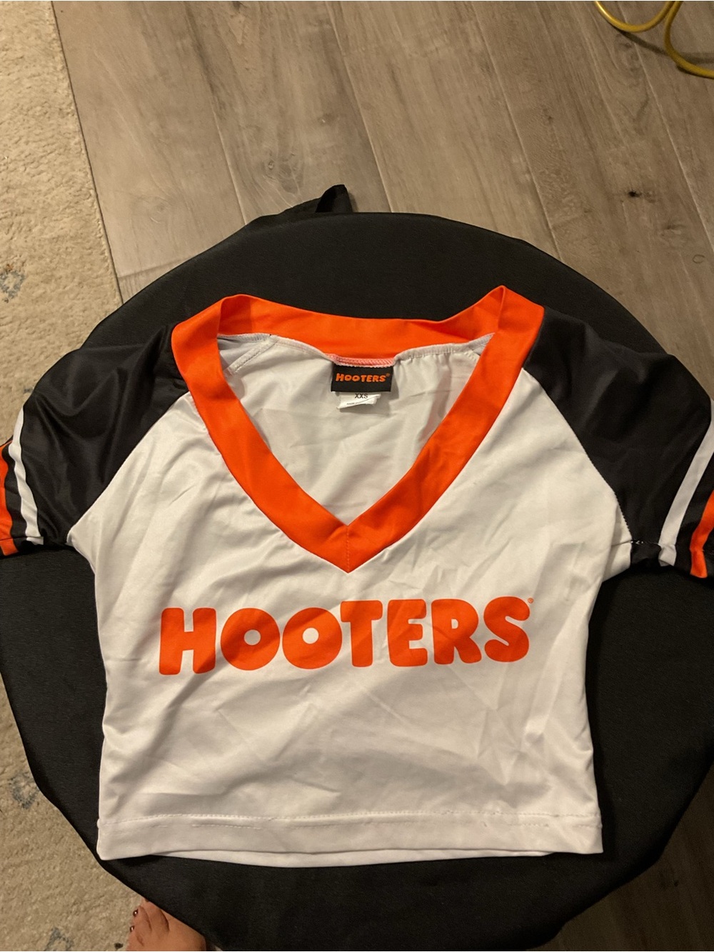 Hooters White, Orange & Black V-Neck Kids Tee